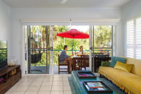 Sunny Seaside Retreat in Coolum Beach
